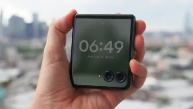 Motorola Razr 50 Ultra dapat update Android 16, fitur baru dan optimalisasi sistem lengkap