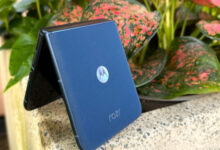 Motorola Razr 60: Kembalinya Ponsel Lipat Legendaris dengan Desain dan Teknologi Modern