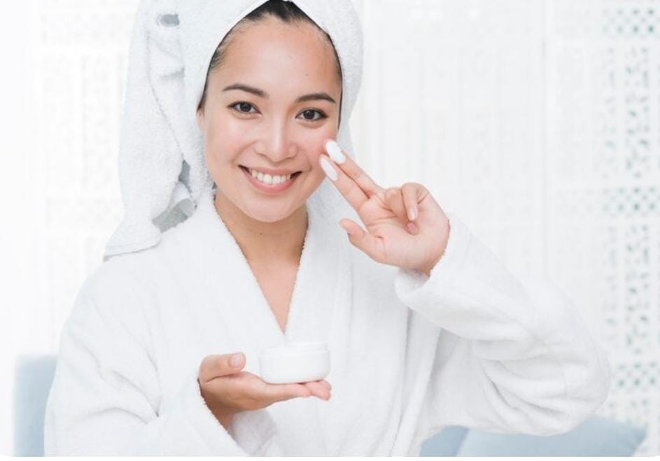 Rahasia Kulit Kencang, Cerah, dan Awet Muda secara Alami: Tips dan Cara Efektif2025