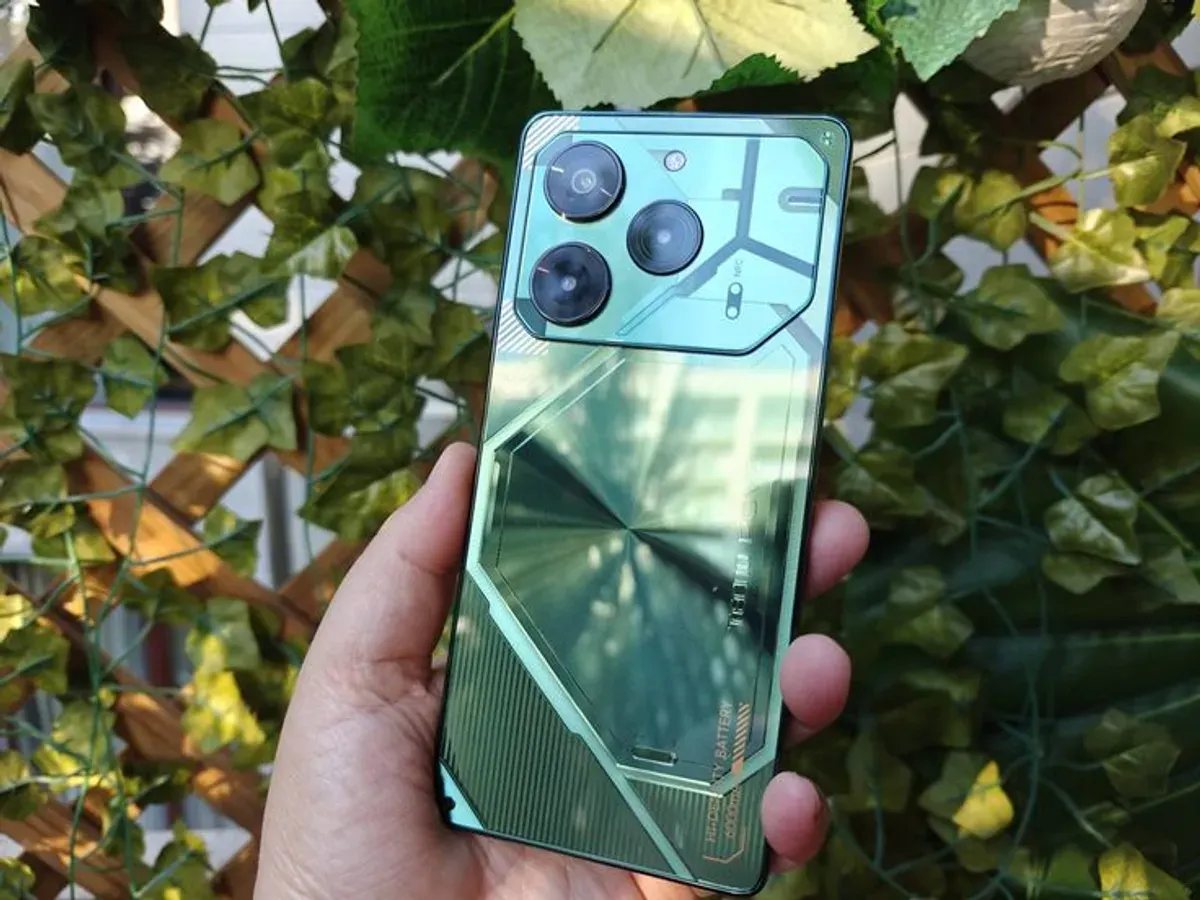 Rekomendasi HP 2 Jutaan Terbaik 2025: Kamera Jernih, Ada Infinix Note 50 & Tecno Pova