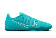 Rekomendasi Sepatu Futsal Terbaik dan Promo Akhir Tahun 2025 yang Wajib Kamu Cek