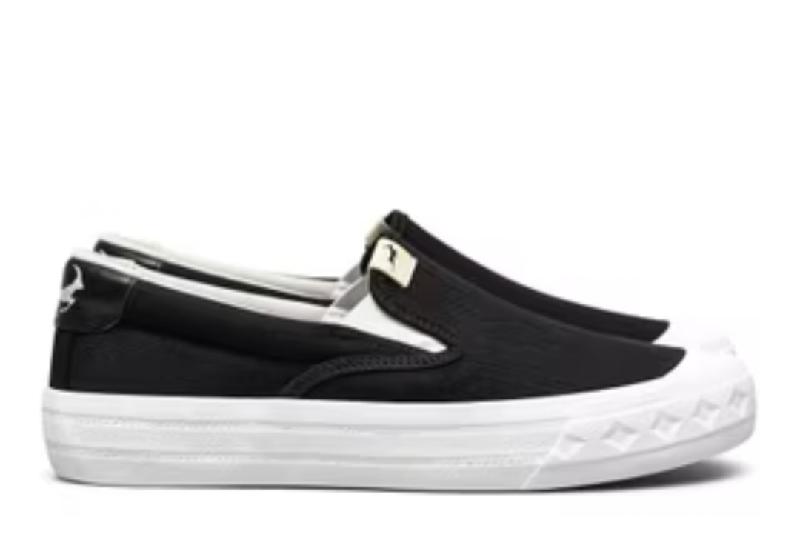 Sepatu Slip-On Buatan Lokal Jadi Pilihan Utama Konsumen Indonesia di 2025