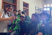 realme C85 Series Gelar Roadshow di Surabaya, Ajak 1.000 Ojek Online Gerakan Ganti Oli